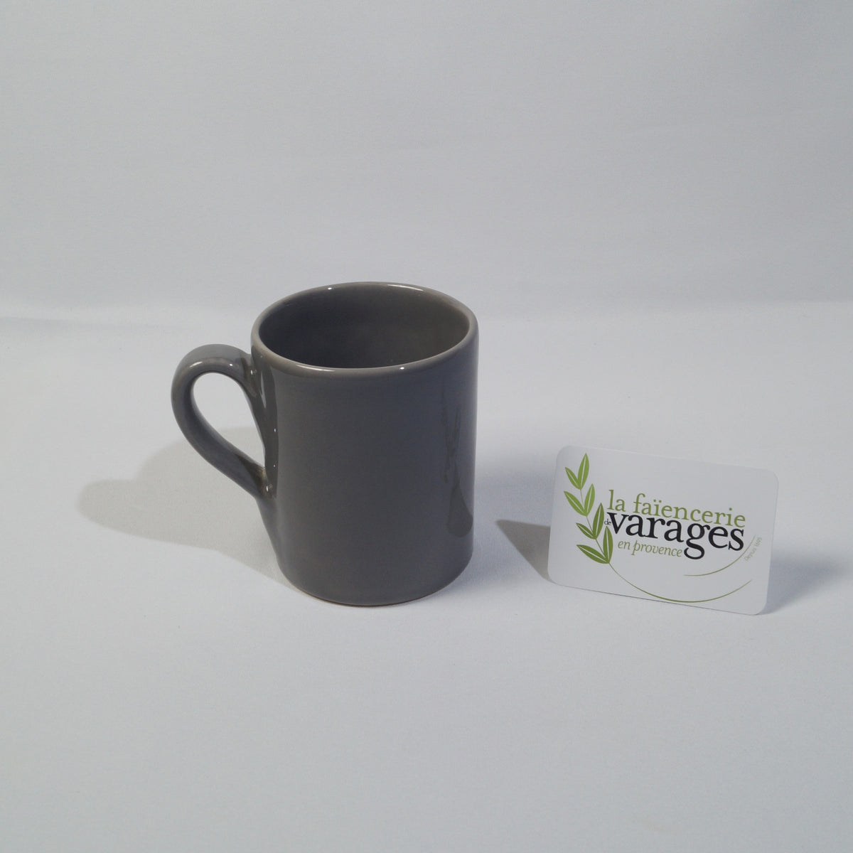 [1062] Mug - Les Essentiels (gris foncé)
